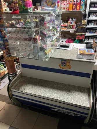 Кассовый узел с о стеклянным кубом Донецк