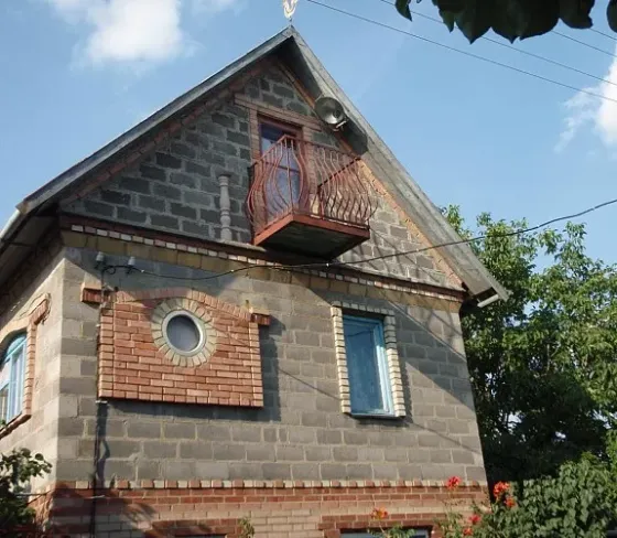 Продаётся дом в Ленинском р-не, ул. Бажанова Донецк