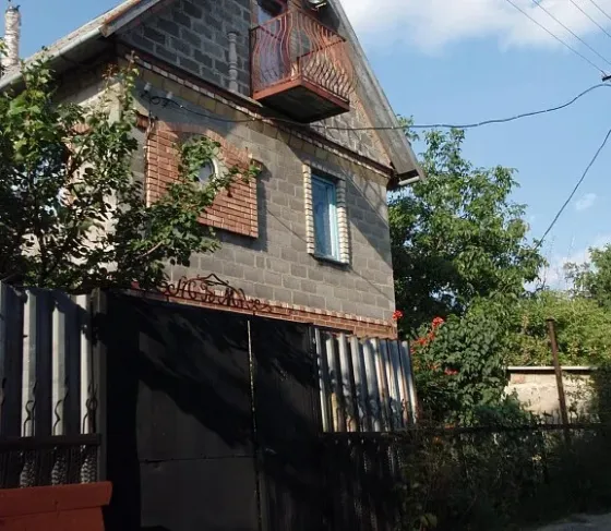 Продаётся дом в Ленинском р-не, ул. Бажанова Донецк
