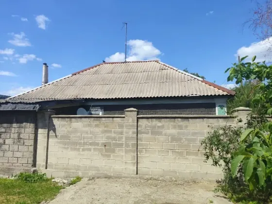 Продам жилой дом на Бажанова ( ул.Монтажная) Макеевка