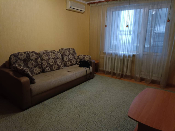 1к.кв. Обл Гаи пр. Дзержинского , евроремонт, 4/9 эт. Донецк
