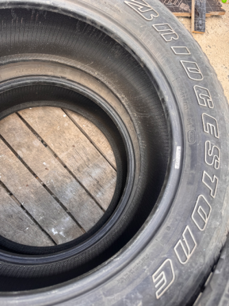 Продам шины Bridgestone 275/55/20 Донецк