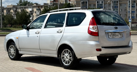 Lada Priora Лада Приора универсал 2011 Донецк