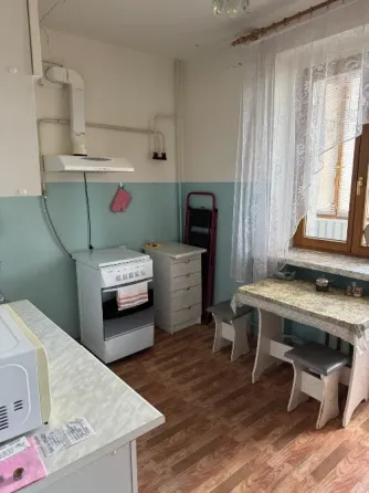 Продам 1-но комнатную крупногабаритную квартиру Донецк