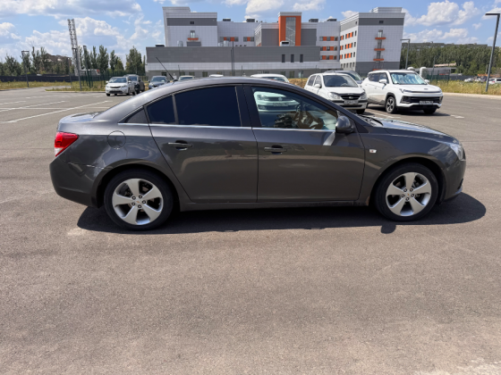 Продам автомобиль Донецк
