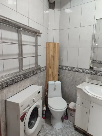 3 комнатная в аренду Ильичевский район Мариуполь Мариуполь