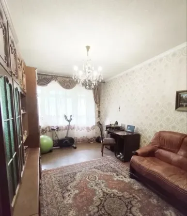 Продается 3-х комн. кв-ра г.Донецк, Мирный Донецк