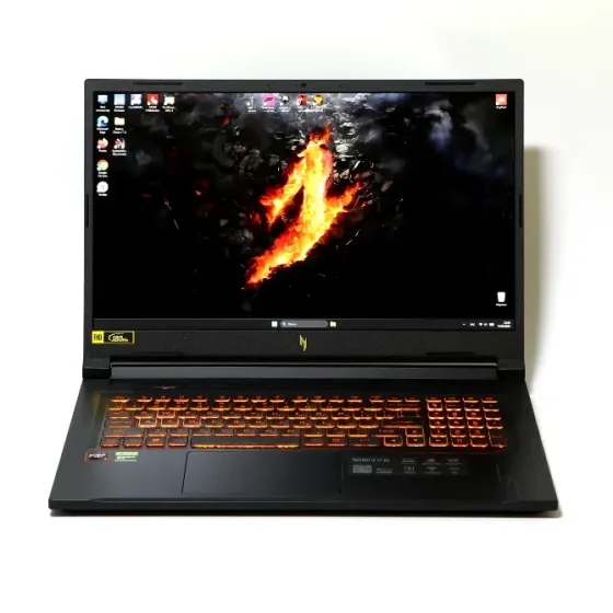 17,3" Асер Нитро R7 260/32 Гб/2Тб/5050 8 Гб Донецк