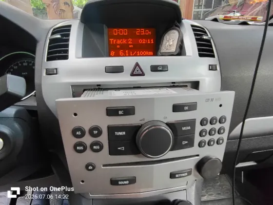 бк и магнитола cd 30mp3 aux Снежное