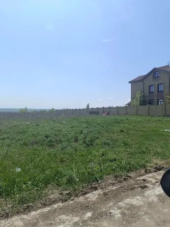 Продается участок земли с.Андреевка Ленинский р-н пер.Молодежный Донецк