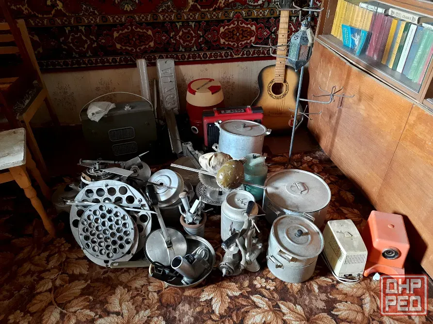 Продам аллюминиевую посуду, гитару, бабинный магнитофон, печатнаю машинку, кондиционер напольный Донецк - изображение 2