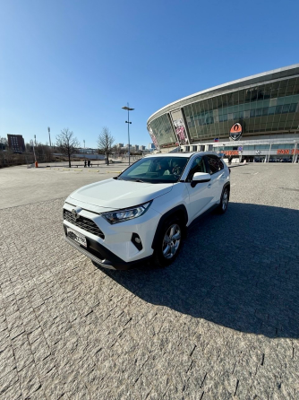 Продам Toyota RAV4 2020 Донецк