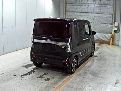Daihatsu Tanto под заказ из Японии Донецк