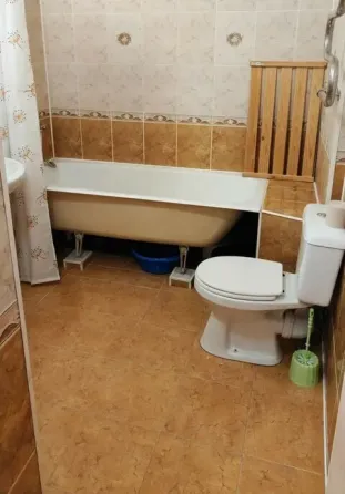 Однокомнатная квартира 41 м² на 1-м этаже 5-этажного панельного дома Донецк