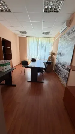 Продаются 4 этажа в самом центре г. Донецка Донецк