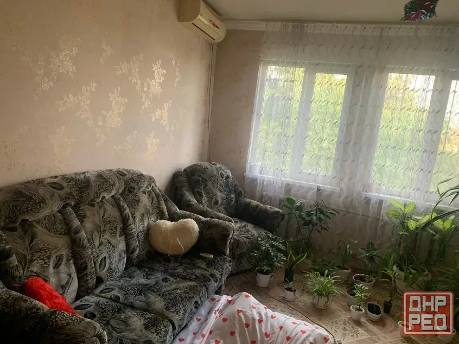 Продам 2- комн. квартиру на квл. Химик ( ост Пушка) г. Макеевка. Макеевка - изображение 1