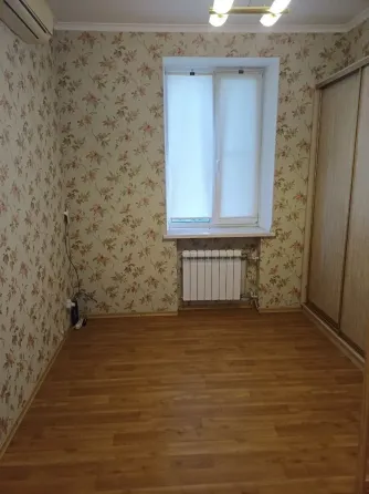 Продам 2-х комнатную квартиру в Калининском районе Донецк