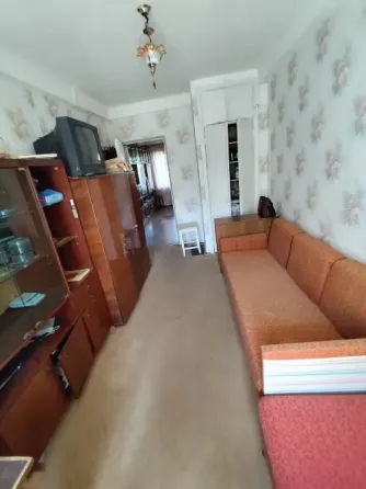 Продается 3-комн. квартира, г. Торез, м-н 2 Торез