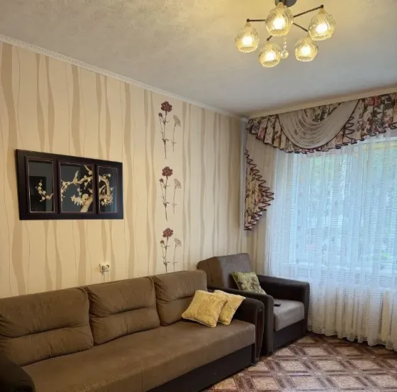 Ворошиловский район Пр-кт. Театральный. Донецк