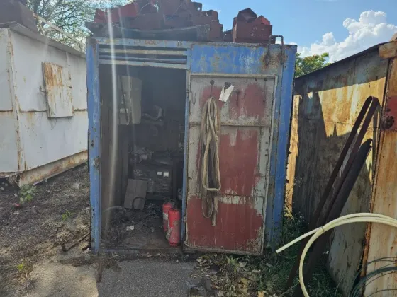 Продам бытовки - вагончики Донецк