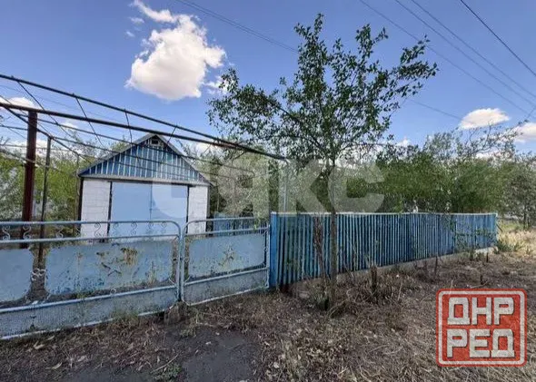 Продаётся просторный дом с коммуникациями, садом и огородом в селе Кириловка Мариуполь - изображение 1