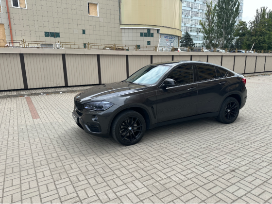 Продам BMW X6 2017 года. Донецк