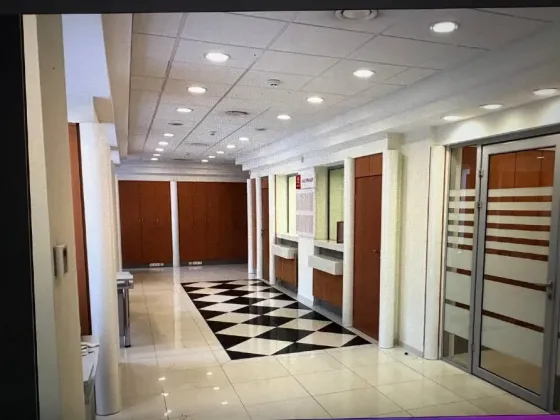 Сдам в аренду 145 м² Магазин, Банк, Офис . Ремонт. Первая линия. Отдельный вход. Парковка. Центр! Донецк