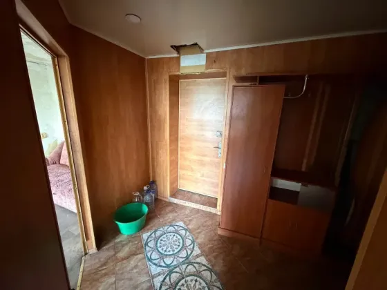 Продам 1 ком. кв., 4/9 эт., 36 м.кв. - Макеевка, мк-рн Калининский Макеевка