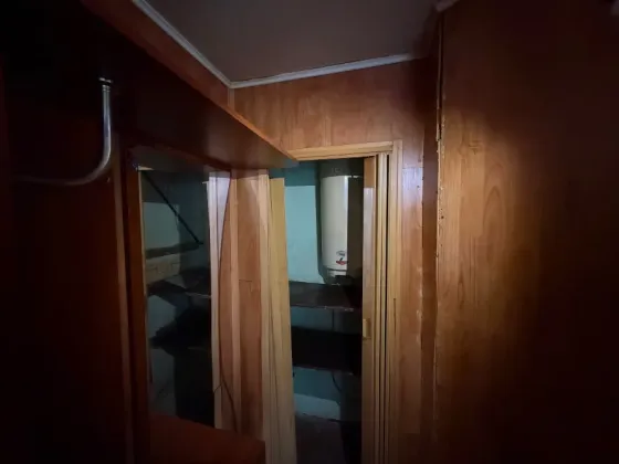 Продам 1 ком. кв., 4/9 эт., 36 м.кв. - Макеевка, мк-рн Калининский Макеевка