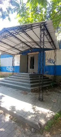 Сдам Офис 230 м² в Ленинском районе, Боссе. Отдельный вход. Большая парковка. Автономное отопление. Донецк