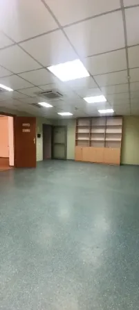 Сдам Офис 230 м² в Ленинском районе, Боссе. Отдельный вход. Большая парковка. Автономное отопление. Донецк