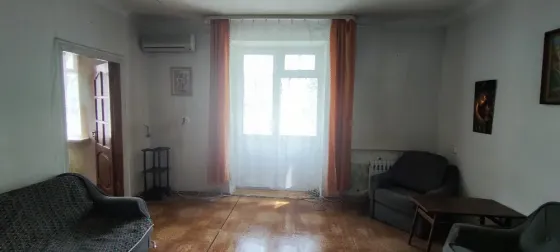 Продам 3-х комнатную квартиру под ремонт Донецк