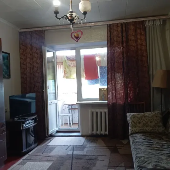 Срочно 2ком Калининский рн Донецк