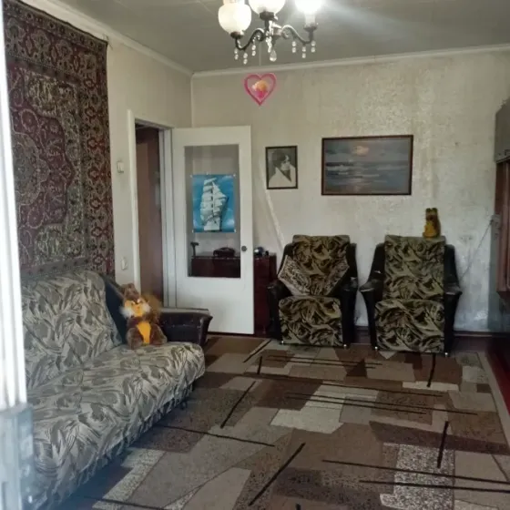 Срочно 2ком Калининский рн Донецк
