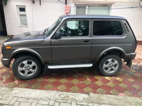 Ваз 212140 Нива Урбан 2015г. 15600км. 700000р. Донецк