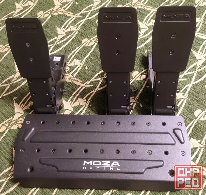 Продам Moza R5 + HGP Shifter + 3 педали Донецк - изображение 3