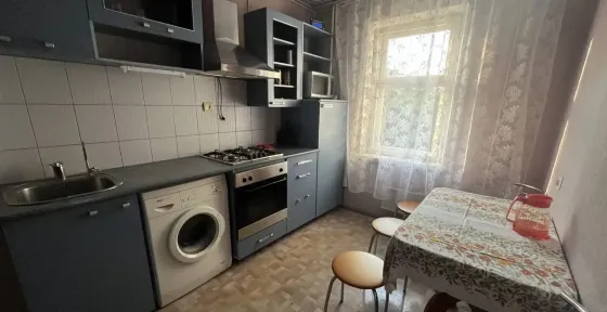 Сдам 3-к квартиру в Донецке, Ленинский Донецк