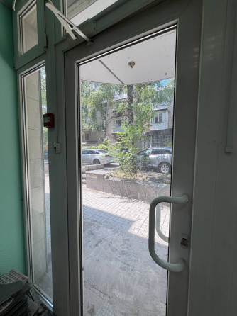Документы Готовы , продается коммерческая недвижимость в Центре Донецка - Ворошиловский район . Донецк