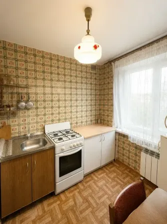 Сдам двухкомнатную квартиру Мариуполь