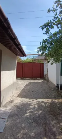 Продажа 2 дома, на одном участке Мирный, Донецк