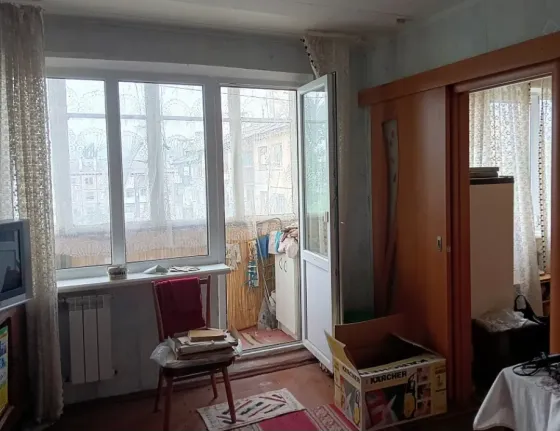 Продам 3-х комнатную квартиру на Западной в районе Галактики Макеевка