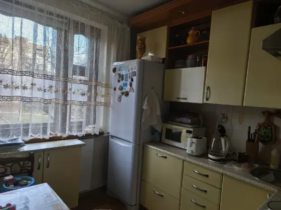 Продам 2-х комнатную квартиру на Зеленом Макеевка
