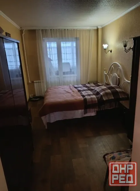 Продам 3-х комнатную квартиру в Центральном м-не Макеевка - изображение 2