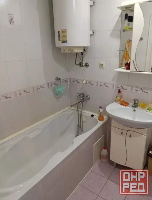 Продам 3-х комнатную квартиру в Центральном м-не Макеевка - изображение 7