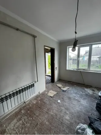 Продажа жилого дома в п.Кирова(Буроз) Макеевка