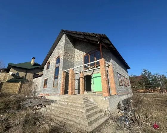Продается 2-х этажный дом в Кировском районе Донецк