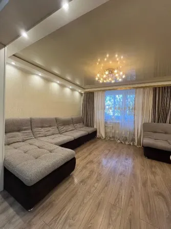 Продам квартиру с эксклюзивным ремонтом Енакиево