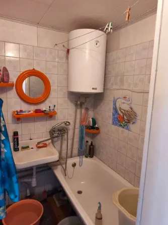 Продам квартиру в центре Енакиево Енакиево