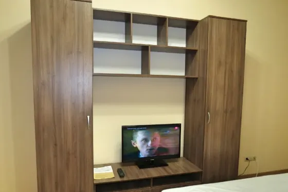 Однокомнатная в Ленинском районе на Цирке Донецк