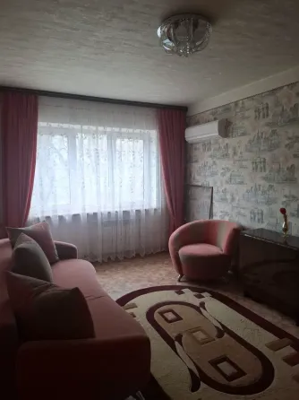 Продам 3 комнатную квартиру Енакиево